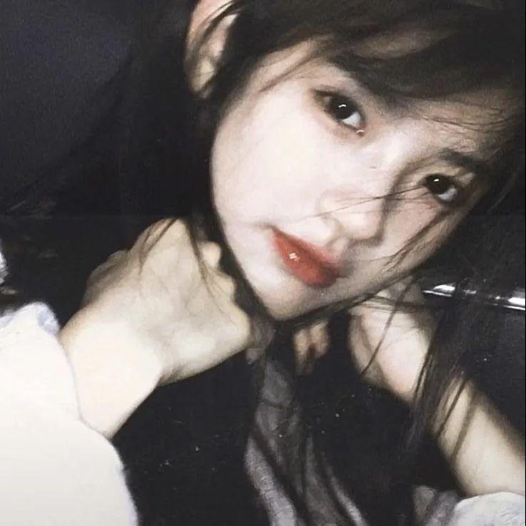 来自普莱恩维尔的女孩